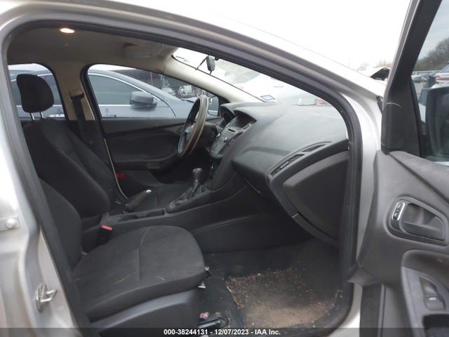 Ford FOCUS S 2015 1FADP3E24FL313770 Image 5