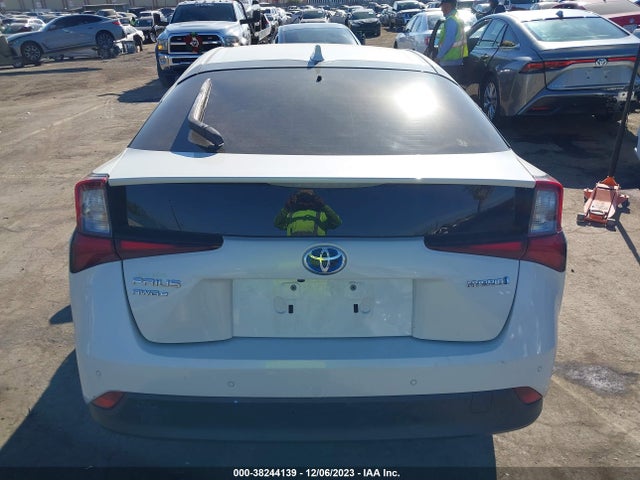 2020 TOYOTA PRIUS LE AWD-E VIN: JTDL9RFU8L3015334