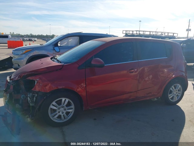 Chevrolet Sonic Lt Auto 2014 1G1JC6SH2E4205703 Image 14