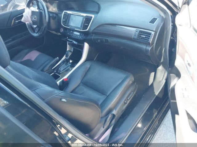 JHMCR6F71HC003041 Honda Accord Hybrid Touring
