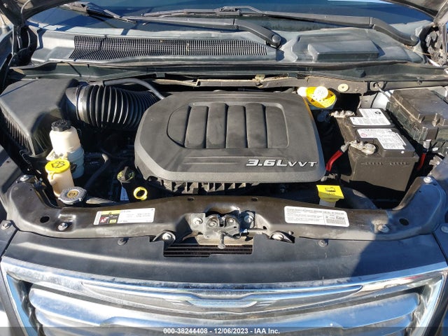 2014 CHRYSLER TOWN & COUNTRY TOURING VIN: 2C4RC1BG5ER444809