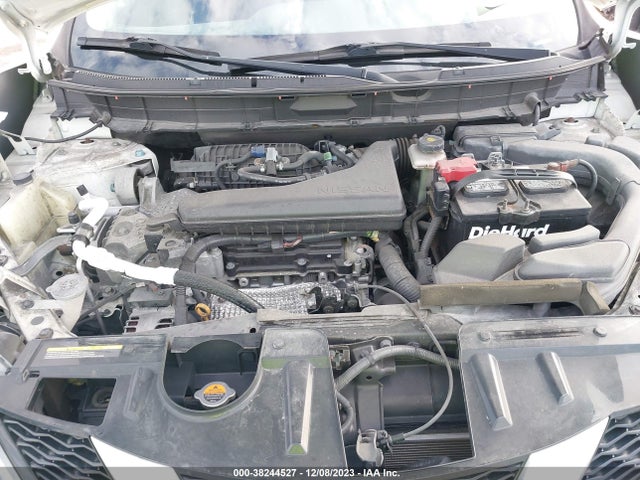 2015 NISSAN ROGUE SV VIN: 5N1AT2MT8FC817215