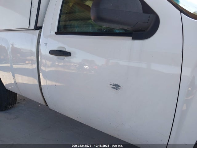 2011 CHEVROLET SILVERADO 1500 WORK TRUCK VIN: 1GCNCPEXXBZ347457