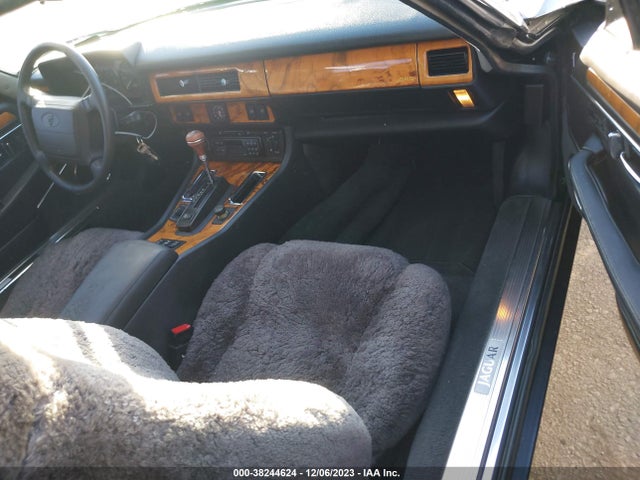 1995 JAGUAR XJS SAJNX2748SC197914 Photo 4