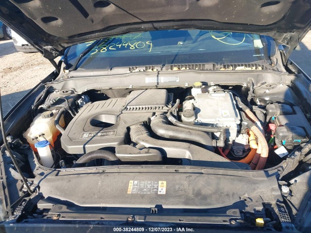 3FA6P0LU6JR221372 Ford Fusion Hybrid Se