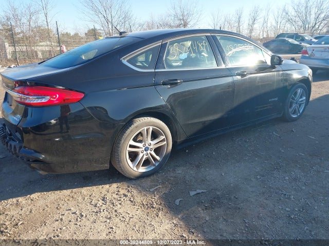 3FA6P0LU6JR221372 Ford Fusion Hybrid Se