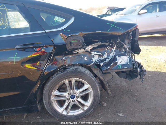 3FA6P0LU6JR221372 Ford Fusion Hybrid Se
