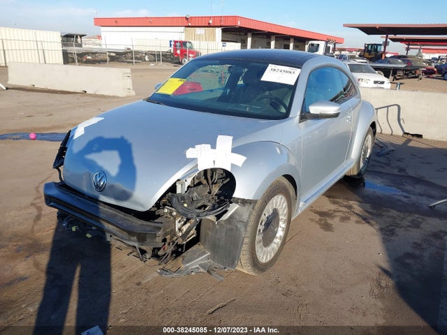 2013 VOLKSWAGEN BEETLE 2.5L VIN: 3VWJP7AT9DM677551