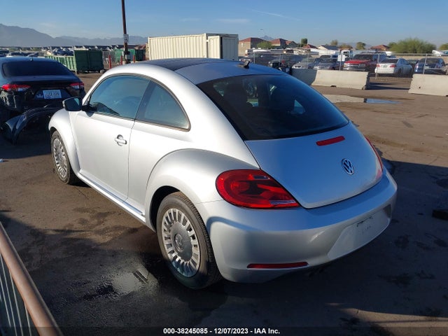 2013 VOLKSWAGEN BEETLE 2.5L VIN: 3VWJP7AT9DM677551