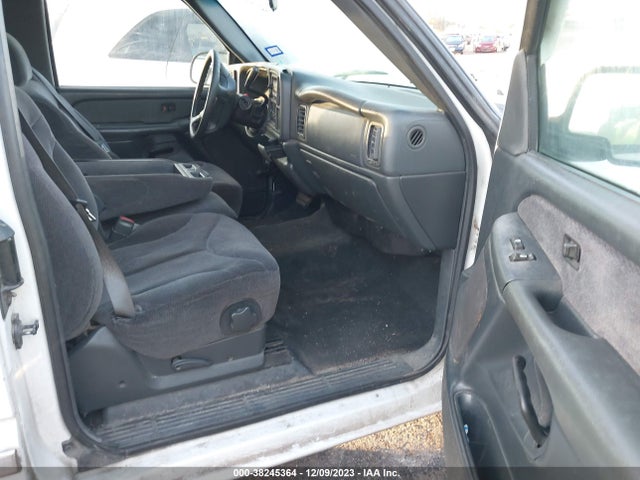 2000 GMC SIERRA 1500 SLE VIN: 2GTEC19V7Y1328629