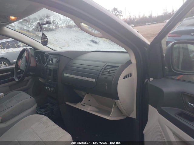 2010 DODGE GRAND CARAVAN SE VIN: 2D4RN4DE1AR164700