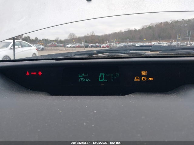 2005 TOYOTA PRIUS BASE (CVT-E) VIN: JTDKB20U653121932