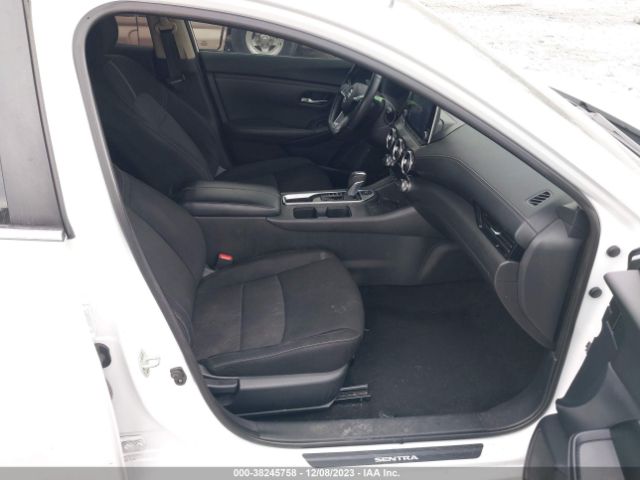 3N1AB8CVXMY227778 Nissan SENTRA