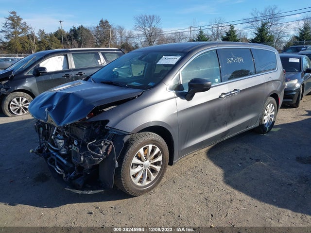 Chrysler Pacifica Touring Plus 2019 2C4RC1FG0KR666499 Image 2
