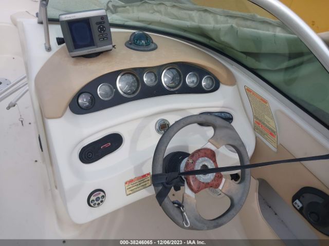 2001 SEA RAY OTHER SERV5461C101      Photo 6