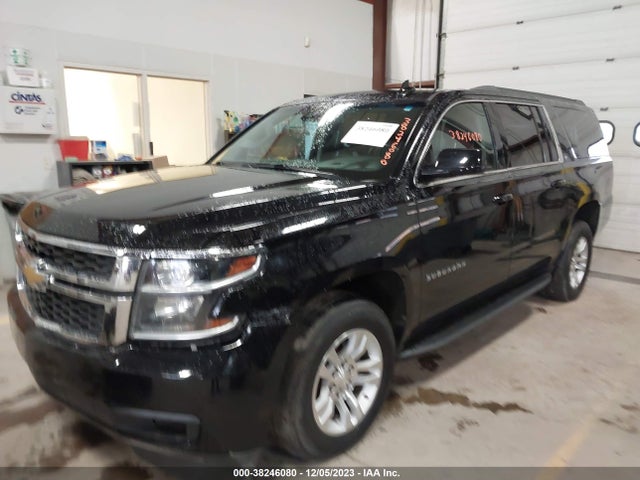 Chevrolet Suburban Lt 2017 1GNSKHKC5HR110498 Image 2