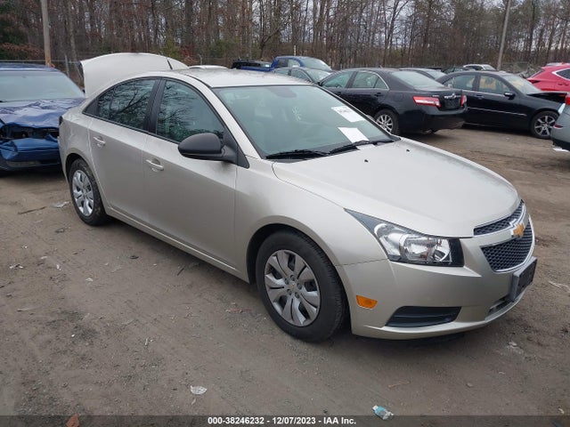 2014 1G1PA5SG2E7258854 main image