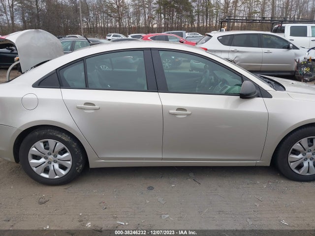 Chevrolet Cruze Ls Auto 2014 1G1PA5SG2E7258854 Image 13