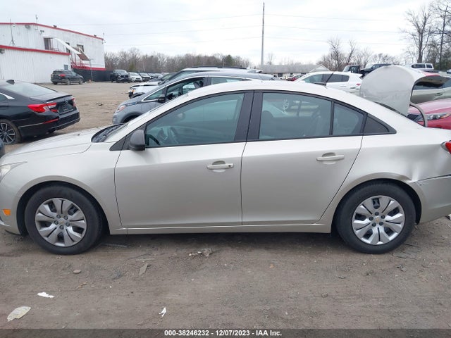 Chevrolet Cruze Ls Auto 2014 1G1PA5SG2E7258854 Image 14