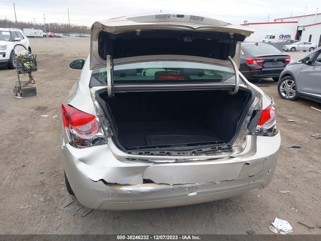 Chevrolet Cruze Ls Auto 2014 1G1PA5SG2E7258854 Image 6