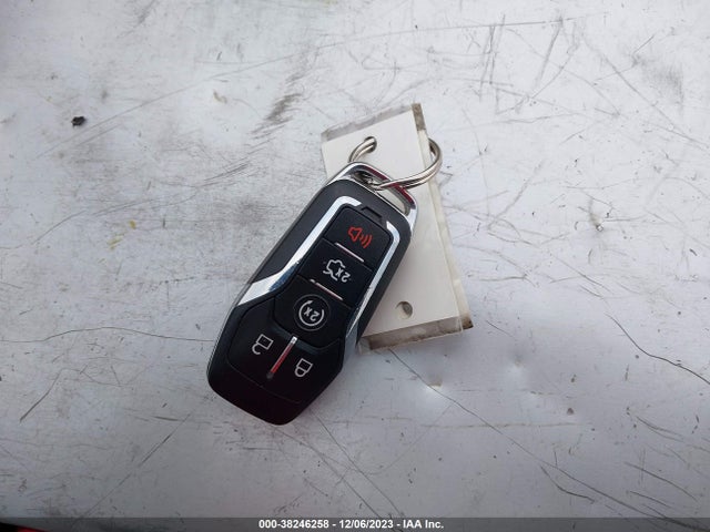 Lincoln MKZ 2015 3LN6L2G91FR618417 Image 11