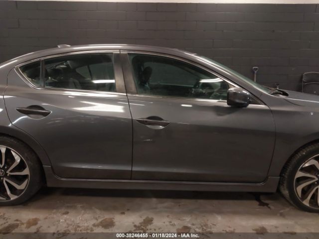 19UDE2F41JA002720 Acura Ilx Special Edition