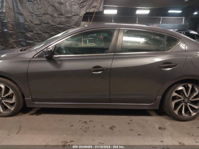 19UDE2F41JA002720 Acura Ilx Special Edition