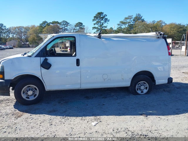 Chevrolet Express 2500 Work Van 2019 1GCWGAFG1K1148753 Image 14