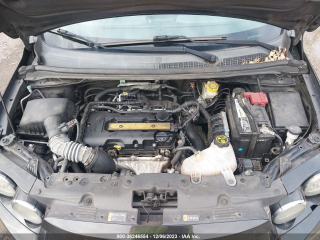 Chevrolet Sonic Ltz Auto 2015 1G1JE5SB9F4122271 Image 10