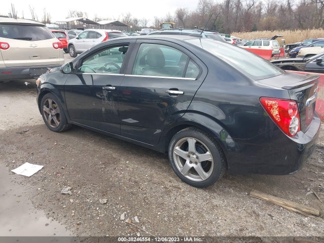 Chevrolet Sonic Ltz Auto 2015 1G1JE5SB9F4122271 Image 3