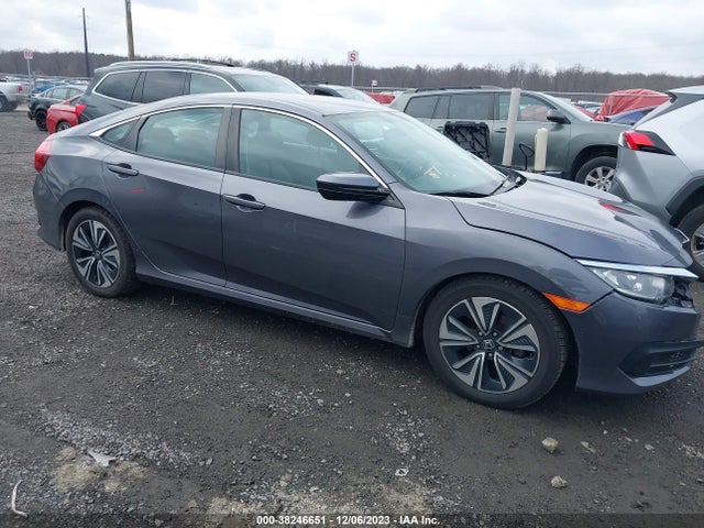 Honda Civic Lx 2018 2HGFC2F58JH578233 zdjęcie główne
