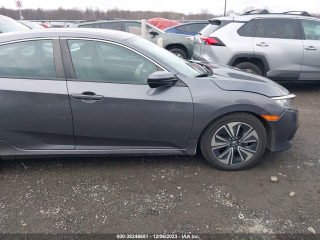 Honda Civic Lx 2018 2HGFC2F58JH578233 Image 14