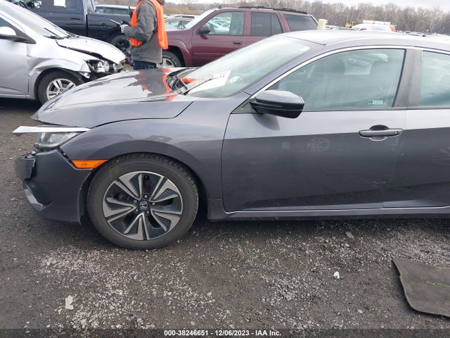 Honda Civic Lx 2018 2HGFC2F58JH578233 Image 15
