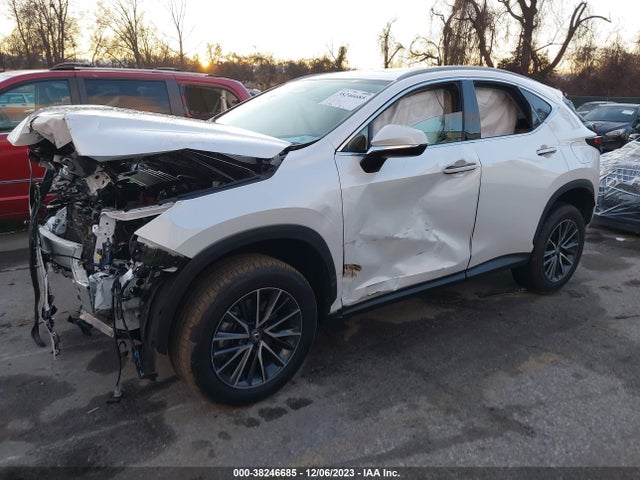 2T2ADCAZ9RC007017 Lexus NX 250
