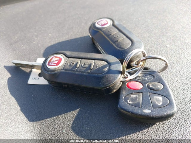 2012 FIAT 500 3C3CFFAR1CT141277 Photo 10