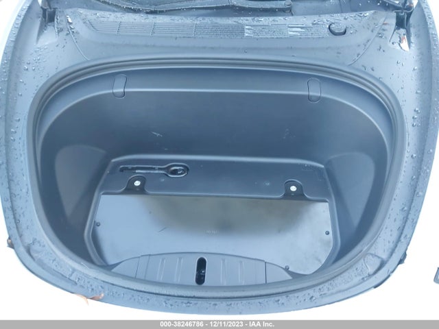 2018 TESLA MODEL 3 LONG RANGE/PERFORMANCE VIN: 5YJ3E1EB5JF084351
