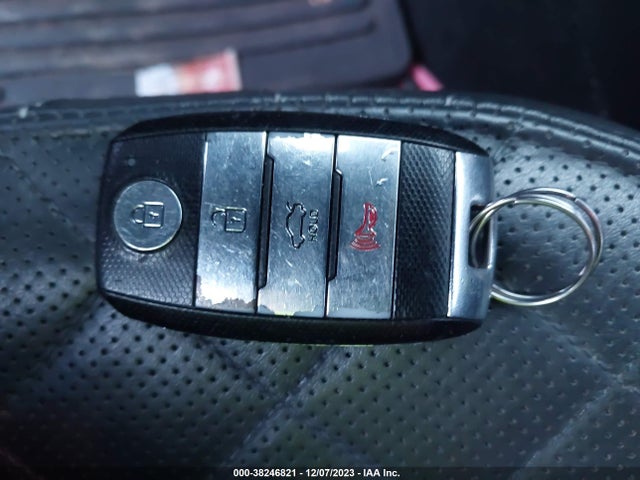 2015 KIA OPTIMA SXL TURBO VIN: 5XXGR4A63FG369747