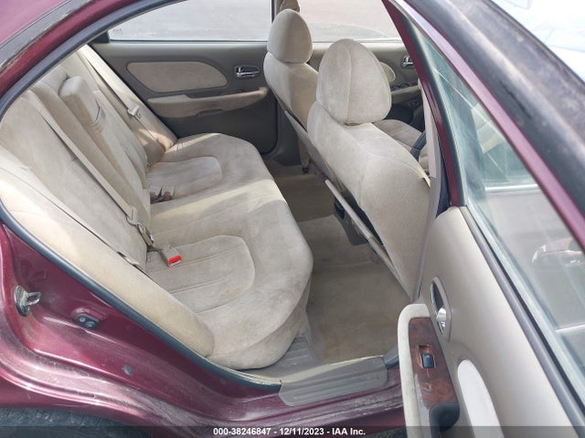 2004 HYUNDAI SONATA GLS/LX VIN: KMHWF35H34A987682