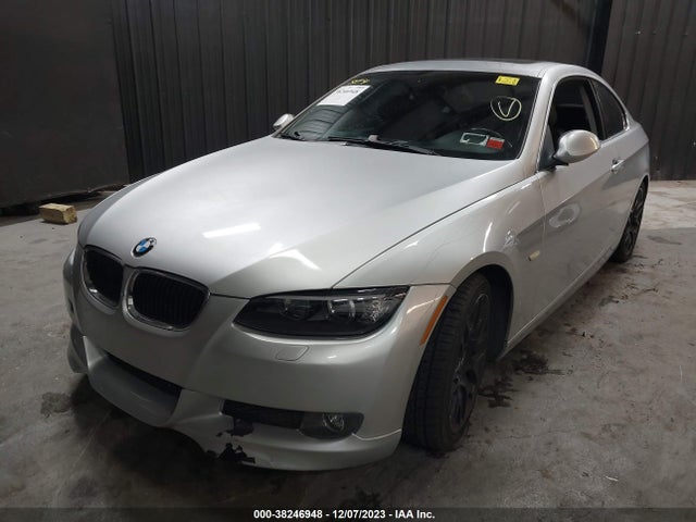 2008 BMW 328I VIN: WBAWB33588P135711