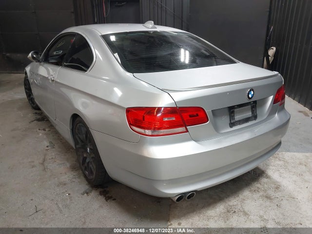 2008 BMW 328I VIN: WBAWB33588P135711