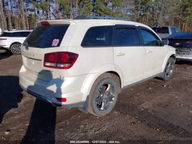 3C4PDCGG8FT583789 Dodge Journey Crossroad