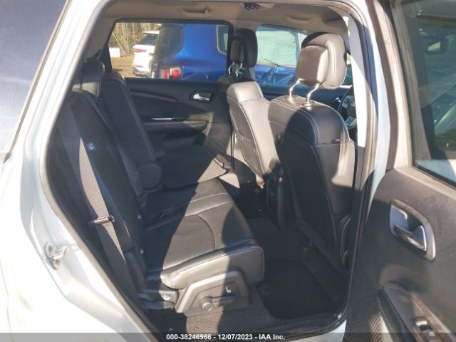 3C4PDCGG8FT583789 Dodge Journey Crossroad