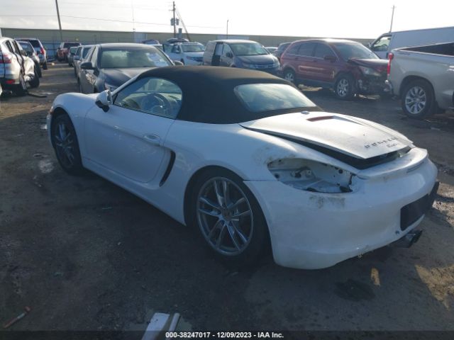 2013 PORSCHE BOXSTER WP0CA2A81DS110088 Photo 2