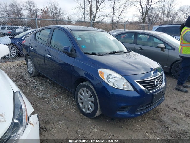 Nissan Versa 1.6 Sv 2014 3N1CN7AP8EL843637 Image 1