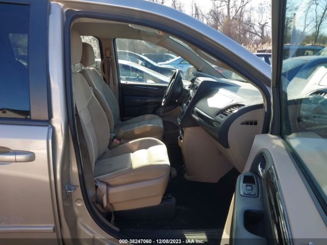 2C4RDGBG4FR606205 Dodge Grand Caravan Avp/se