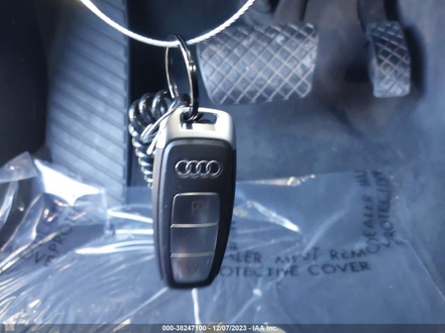 2019 AUDI A8 L WAU8DAF87KN005046 Photo 10