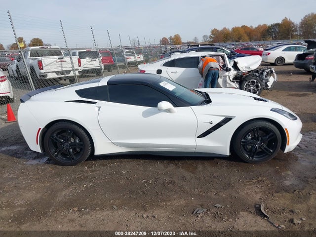Chevrolet CORVETTE STINGRAY 2016 1G1YF2D73G5104797 Image 13