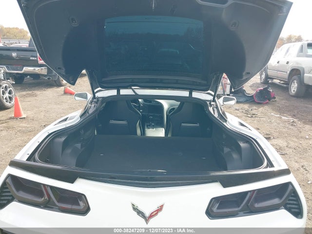 Chevrolet CORVETTE STINGRAY 2016 1G1YF2D73G5104797 Image 8
