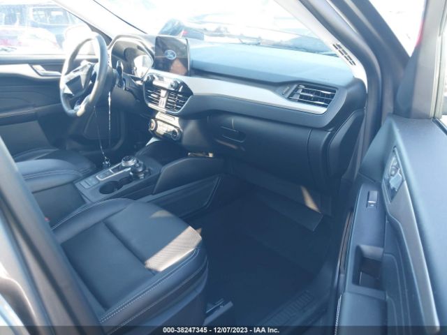 2021 FORD ESCAPE 1FMCU9H65MUB27366 Photo 4