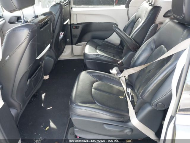2C4RC1L7XNR122813 Chrysler Pacifica Hybrid Touring L